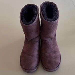 UGG Australia Classic Short Chocolate Brown Winter Boots